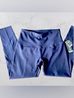 NWT | Extreme High-Rise 7/8 Length Leggings | Blue | NWT | Medium